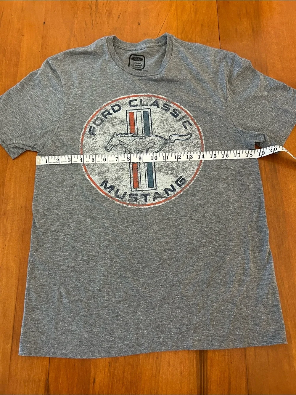 Ford Classic Mustang Graphic Tee Gray Adult Medium Distressed Retro T-Shirt - Picture 6 of 8